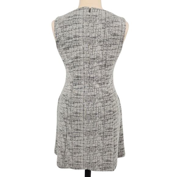 Tahari Black White Tweed Print Sleeveless Sheath Dress with Pockets Classic Fit - Picture 4 of 7